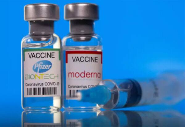Corona Vaccine, Pfizer, Moderna, J and J