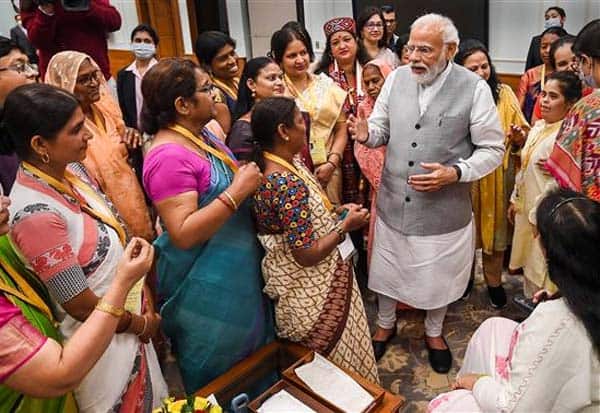 PM Modi, Nari Shakti Puraskar, International Womens Day