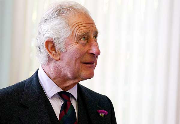 Prince Charles becomes King of Britain  Dinamalar