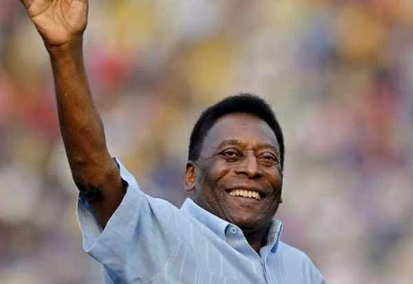 Former football legend Pele has passed away   முன்னாள் கால்பந்து ஜாம்பவான் பீலே காலமானார்