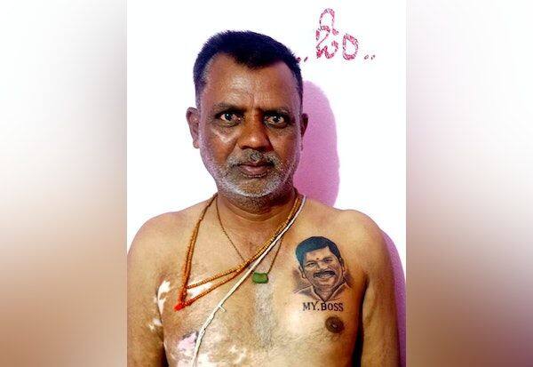 Tattooed Shivraj supporter    பச்சை குத்திக் கொண்ட சிவராஜ் ஆதரவாளர்
