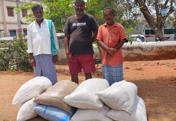 3 people arrested for smuggling ration rice   ரேஷன் அரிசி  கடத்திய, 3 பேர் கைது