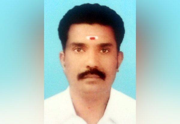 Three killed in Madurai when a lorry collided with a two-wheeler   டூவீலர் மீது லாரி மோதி மூவர் பலி மதுரையில் பரிதாபம்