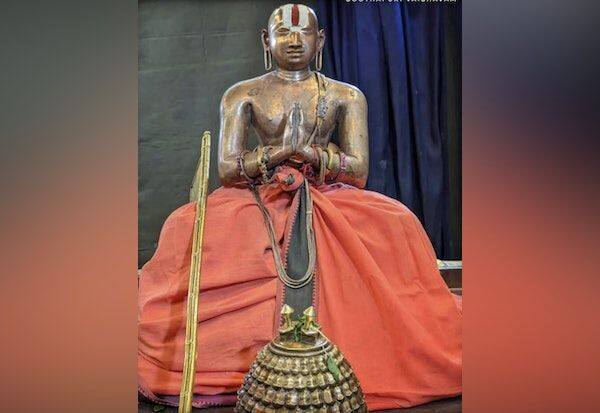 Panguni Thirumanjanam for Ramanuja   ராமானுஜருக்கு பங்குனி திருமஞ்சனம்
