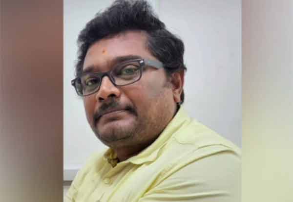 Professor arrested for teasing student  மாணவியை கிண்டல் செய்த பேராசிரியர் கைது