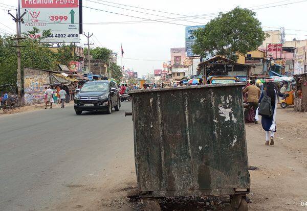 CHENNAI: Complaint Box: Motorists suffering due to garbage bins  சென்னை: புகார் பெட்டி: குப்பை தொட்டியால் வாகன ஓட்டிகள் அவதி