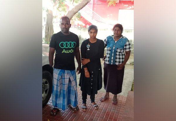 3 Sri Lankan refugees, including a youth with an amputated hand, arrived at Dhanushkodi    தனுஷ்கோடிக்கு கை துண்டித்த இளைஞர்  உள்ளிட்ட 3 இலங்கை அகதிகள் வருகை