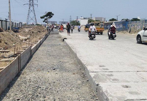 Nukkambalayam road widening work is in full swing    நுாக்கம்பாளையம் சாலை விரிவாக்க பணிகள் தீவிரம்