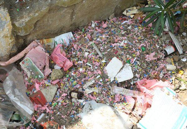 Parents request to dispose of peruchali who are digging food items    உணவு பொருட்களை குதறிய பெருச்சாளிகள் அப்புறப்படுத்த பெற்றோர் வேண்டுகோள்