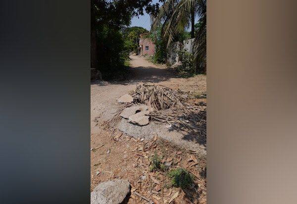 Chengalpattu: Complaint Box: Request to repair Neerbeer village road  செங்கல்பட்டு: புகார் பெட்டி:நீர்பெயர் கிராம சாலையை சீரமைக்க வேண்டுகோள்