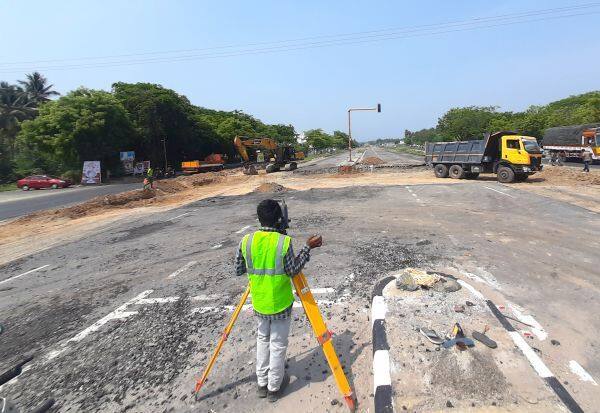 Construction of Neykarapatti Bridge begins   நெய்க்காரப்பட்டி பாலம்  கட்டும் பணி துவக்கம்