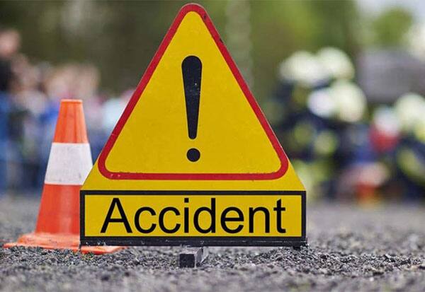4 killed in road accident in Rajasthan  ராஜஸ்தானில் சாலை விபத்தில் 4 பேர் பலி