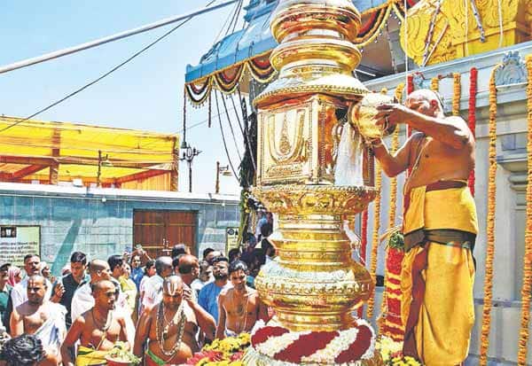 Jammu's Tirupati Balaji temple opens for devotees ஜம்மு - காஷ்மீரில் விமரிசையாக நடந்த  ஏழுமலையான் கோவில் கும்பாபிஷேகம்