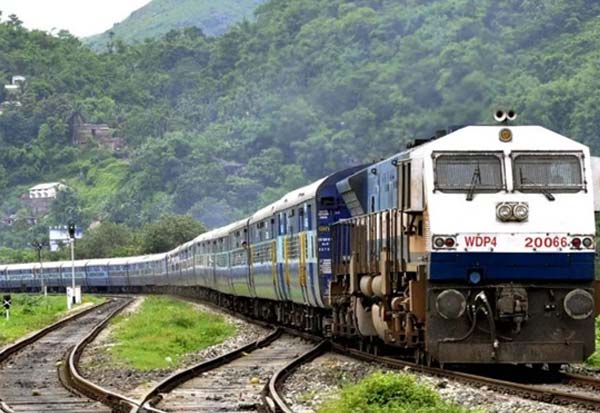  Odisha train accident echoes IRCTC, mouse for insurance    ஒடிசா ரயில் விபத்து எதிரொலி;  ஐ.ஆர்.சி.டி.சி., காப்பீடுக்கு மவுசு 