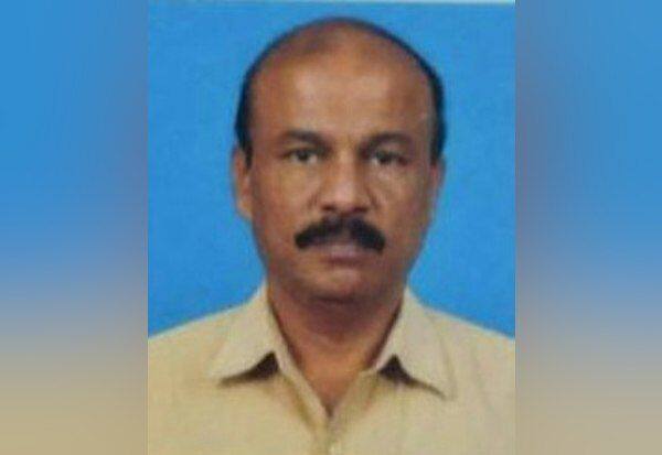  Thangayal Bemal officer killed in accident due to bad road    சீர்கெட்ட சாலையால் விபத்து தங்கவயல் பெமல் அதிகாரி பலி