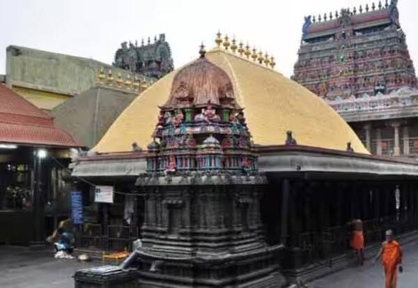  How is the construction inside the Chidambaram temple? Icourt question to public Dikshitar group!    சிதம்பரம் கோவிலுக்குள் கட்டுமானம் எப்படி?  ஐகோர்ட் கேள்வி!