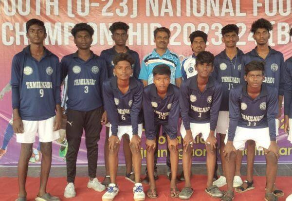  National Level Football Tournament Achievement of Rittani School Students    தேசிய அளவிலான கால்பந்து போட்டி திருத்தணி பள்ளி மாணவர்கள் சாதனை