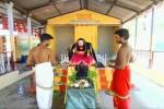 கோவையில் 'கொரோனா தேவி' சிலை: 48 நாட்கள் சிறப்பு பூஜை!