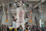 முத்துமாரியம்மன் கோவில் பங்குனி பொங்கல் விழா: கொடியேற்றத்துடன் துவக்கம்